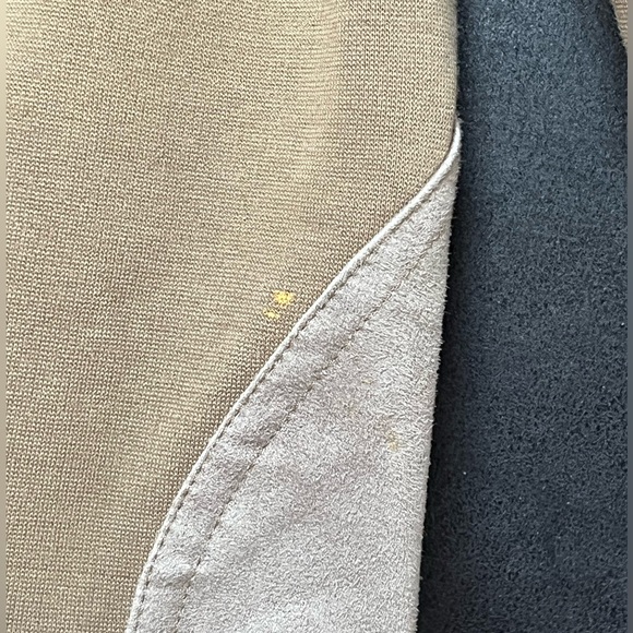 Tuff Rider horseback riding pants girls sz 8 brown w/patches. Good condition - Picture 3 of 5